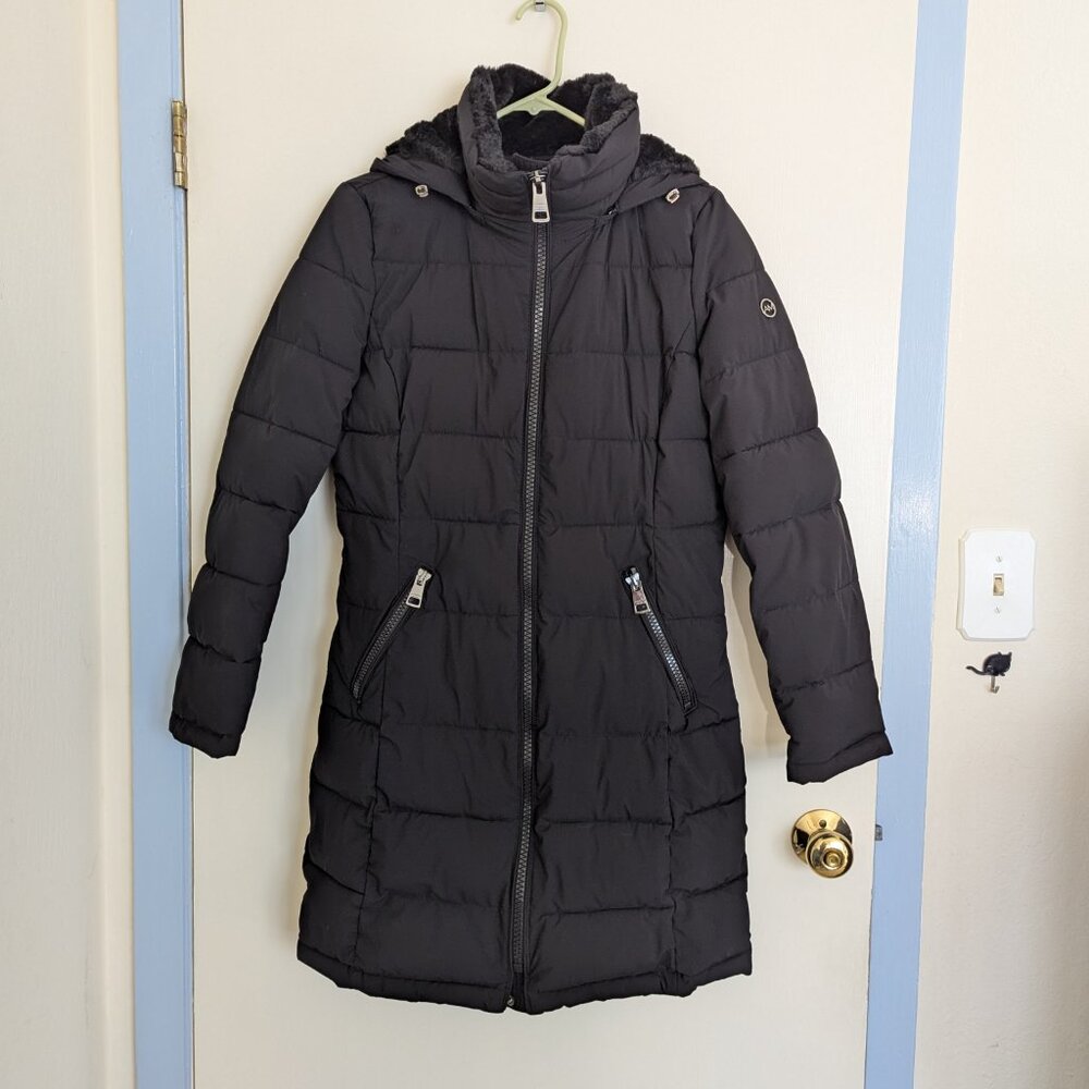 ANDREW MARC black puffer jacket with faux fur detachable hood, size S